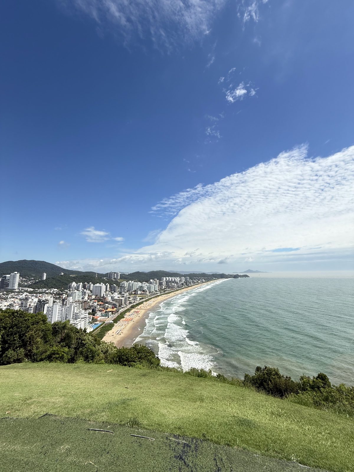 Praia dos Amores